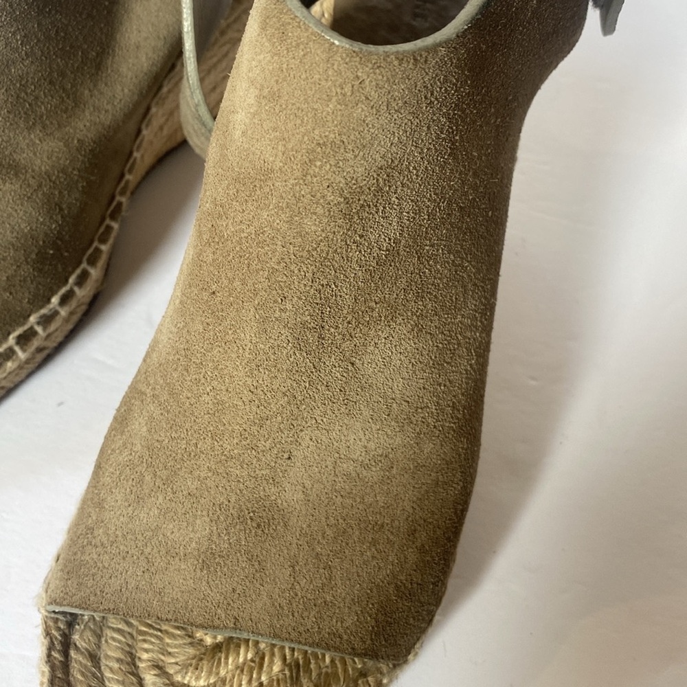 Celine Grey Suede Open Toe Espadrilles
Wedge Sandals Size 37 - Picture 12 of 12